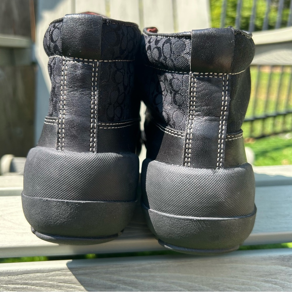 Coach Dyanne Black Leather Lace up Rain Snow Boot Women’s 7.5M - Picture 6 of 12